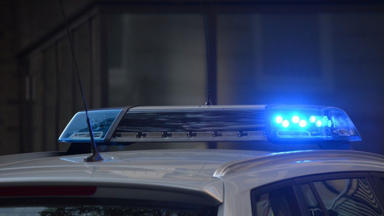 Хванаха 74-годишен дядо да управлява мотопед без книжка