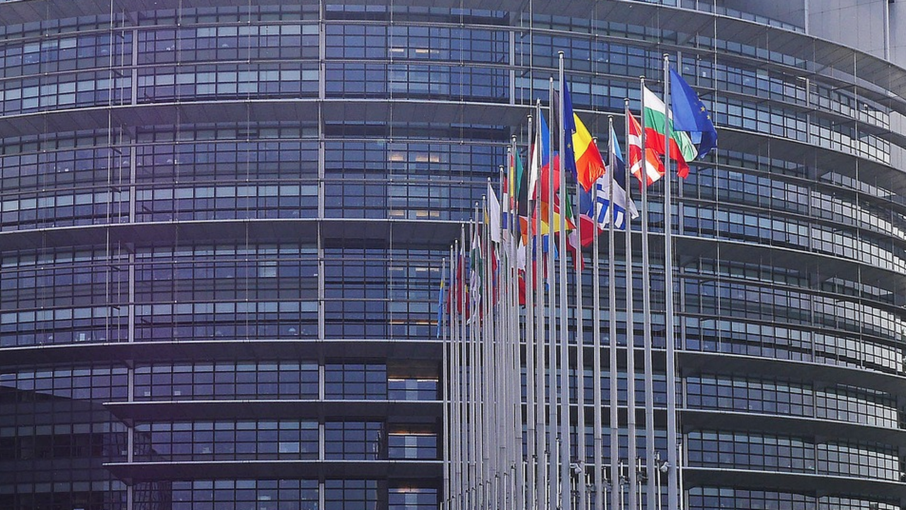 Европарламентът готов да одобри сделката за Брекзит