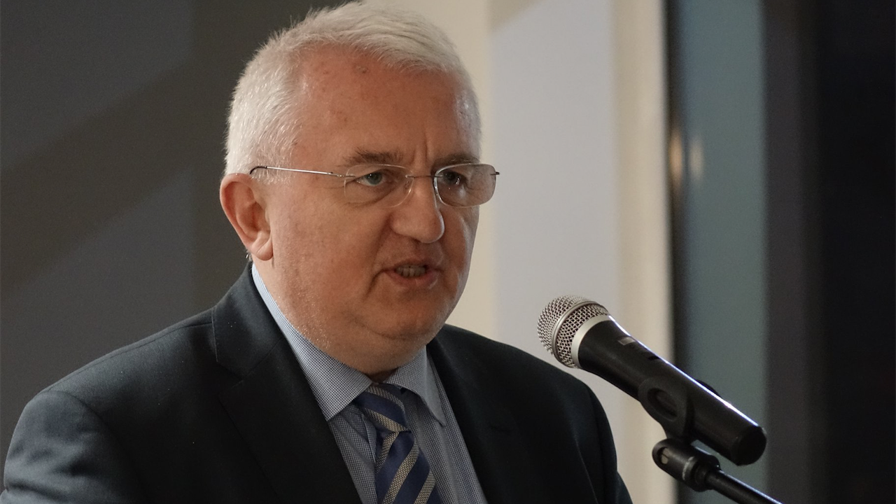 Румен Драганов: Имаме министър, който нищо не разбира от туризъм
