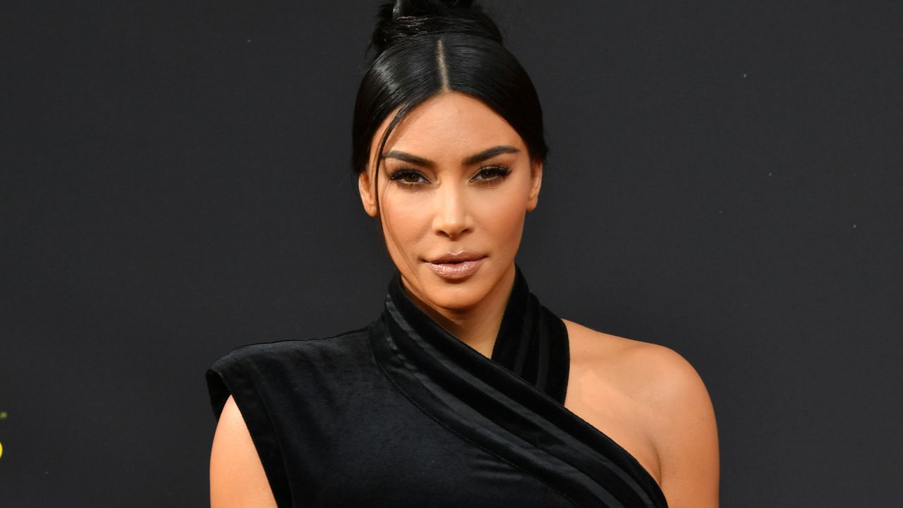 Ким Кардашиян кръсти децата си в Армения