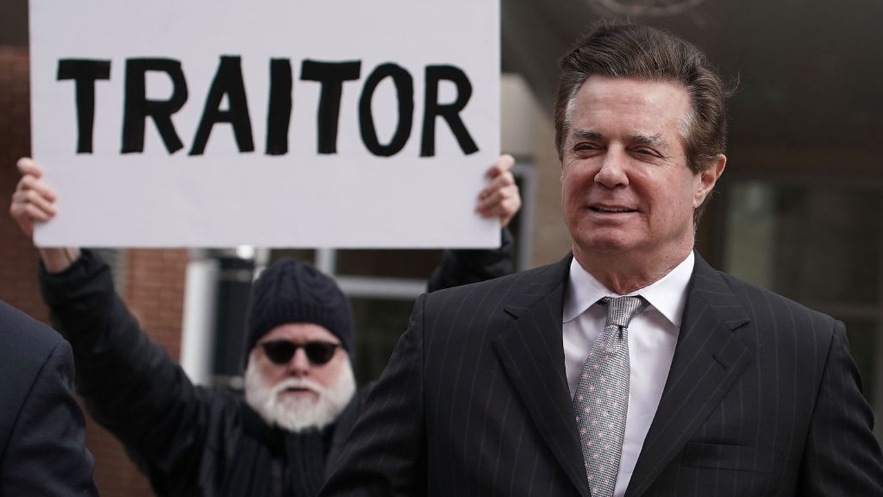 Пол Манафорт бе осъден на 47 месеца затвор за данъчни и банкови измами