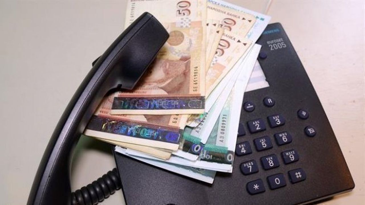 Варненски студенти правят  информационна кампания  срещу телефонните измами