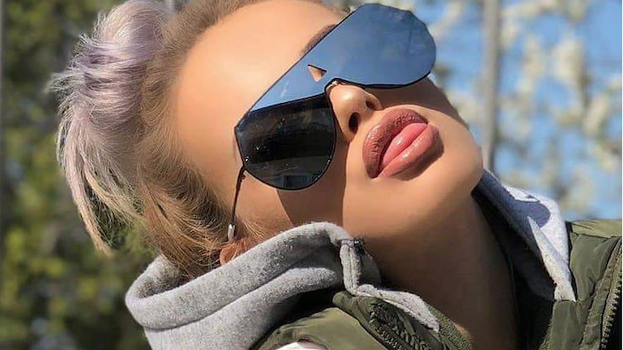 Сузанита в лесбосцени