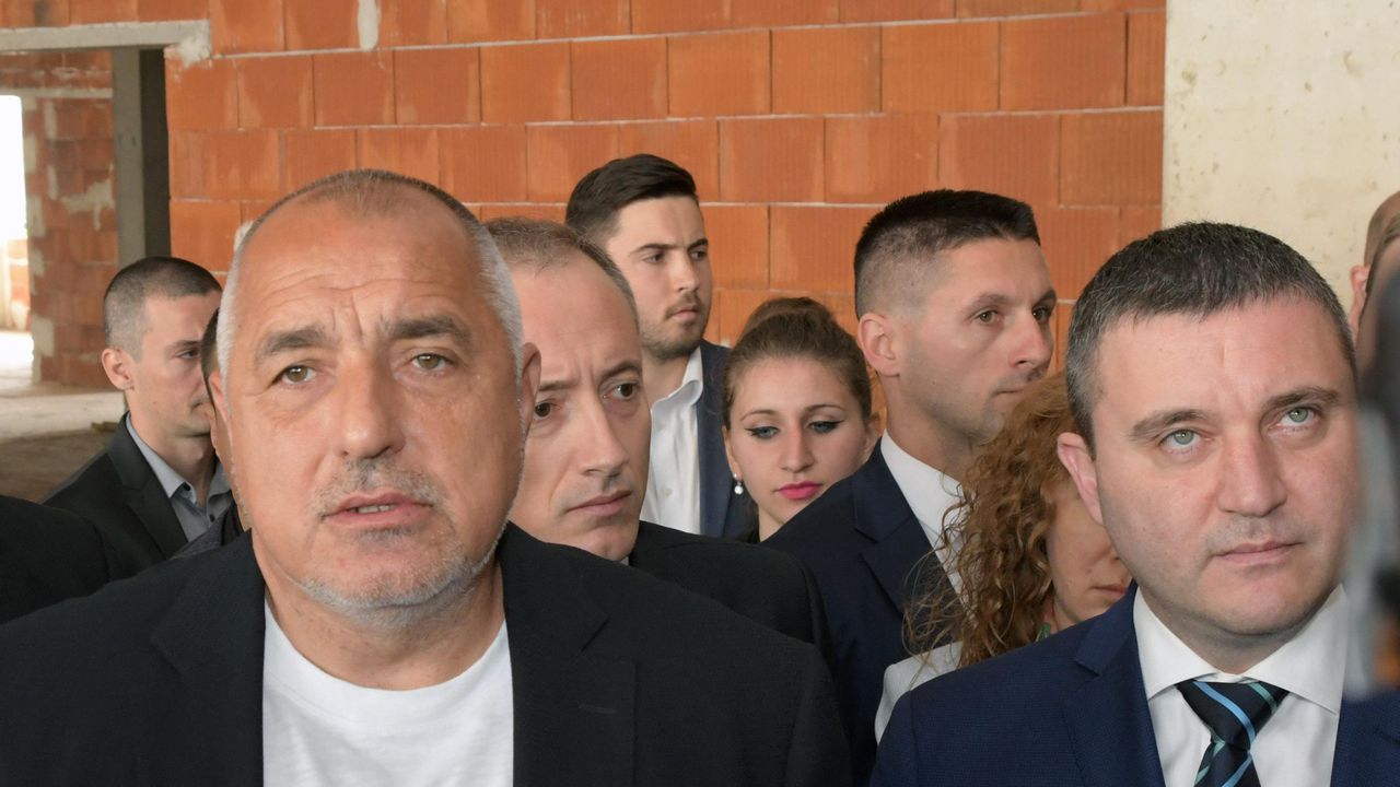 Бойко Борисов към земеделци: Застраховайте се, така и за нас ще е по-лесно да ви подпомагаме