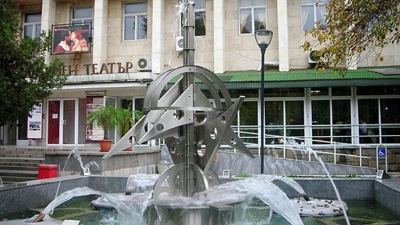 Ловеч предлага на Министерството на културата театърът в града да носи името на Стефан Данаилов