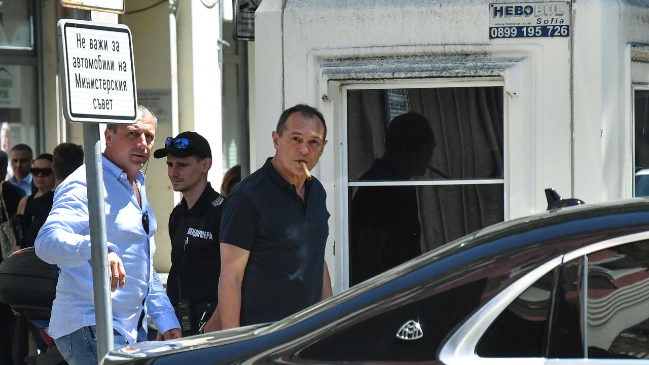 Какво ще правят ОАЕ с Васил Божков?