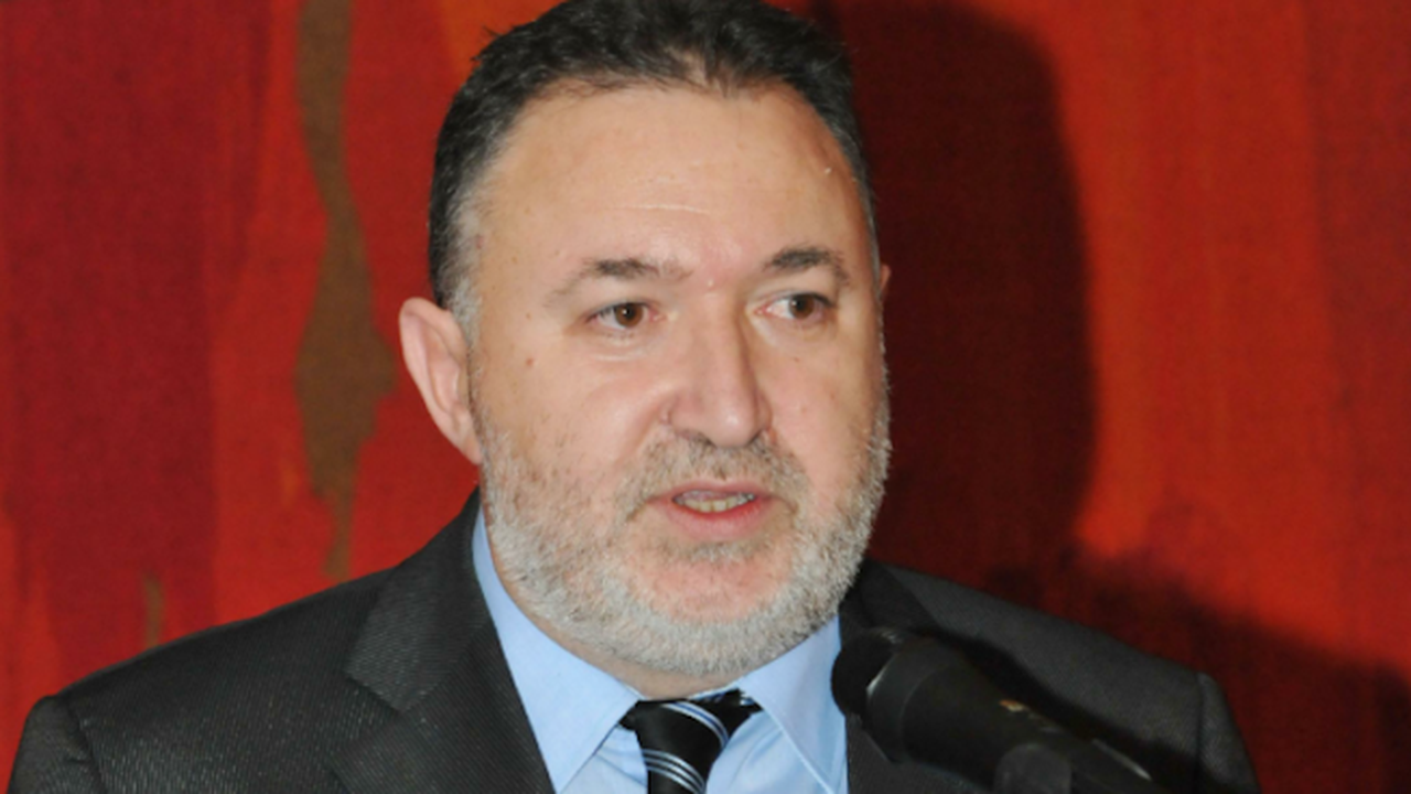 Кметът на Карлово даде на съд за клевета кмета на Калофер