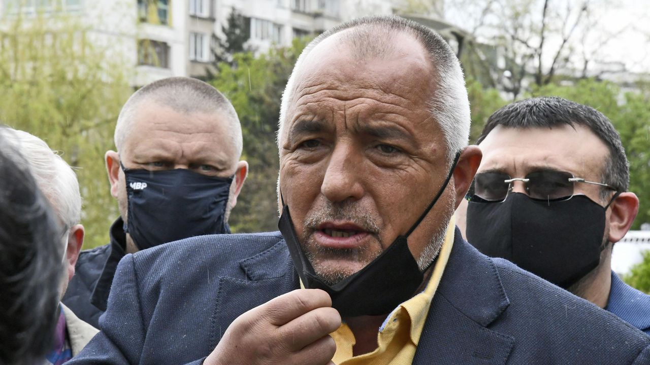 Борисов: Нинова ми отказа да минем заедно през тази болест
