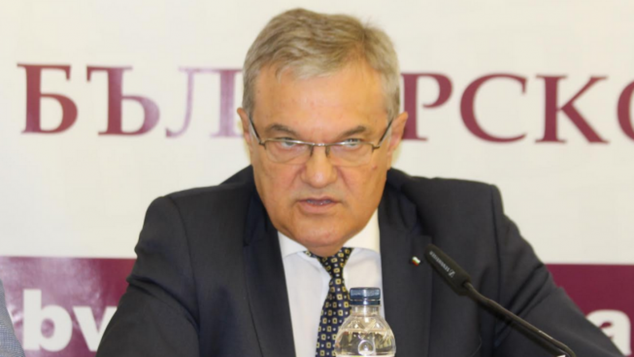 Румен Петков: Техно-лъжата не е политика и откраднатото от Техно… в минало време не може да бъде развивано днес