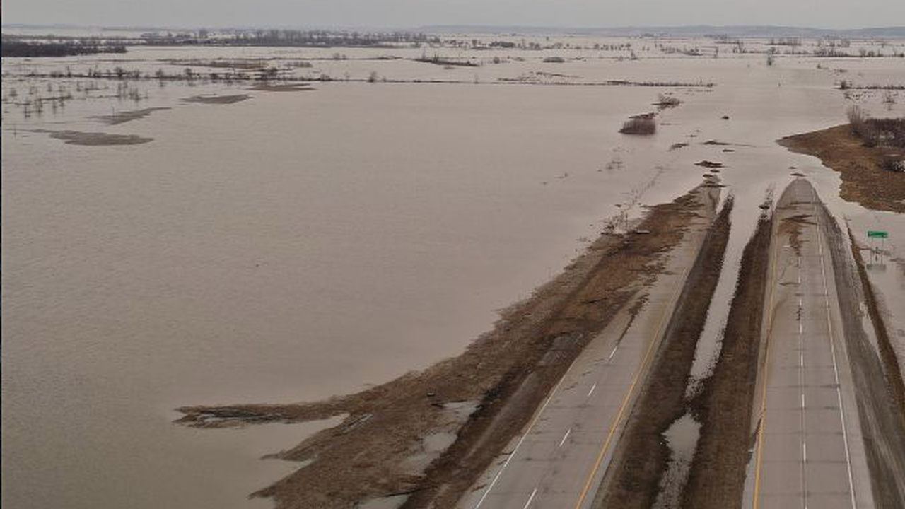 Най-малко двама загинали при наводненията в Северна Турция