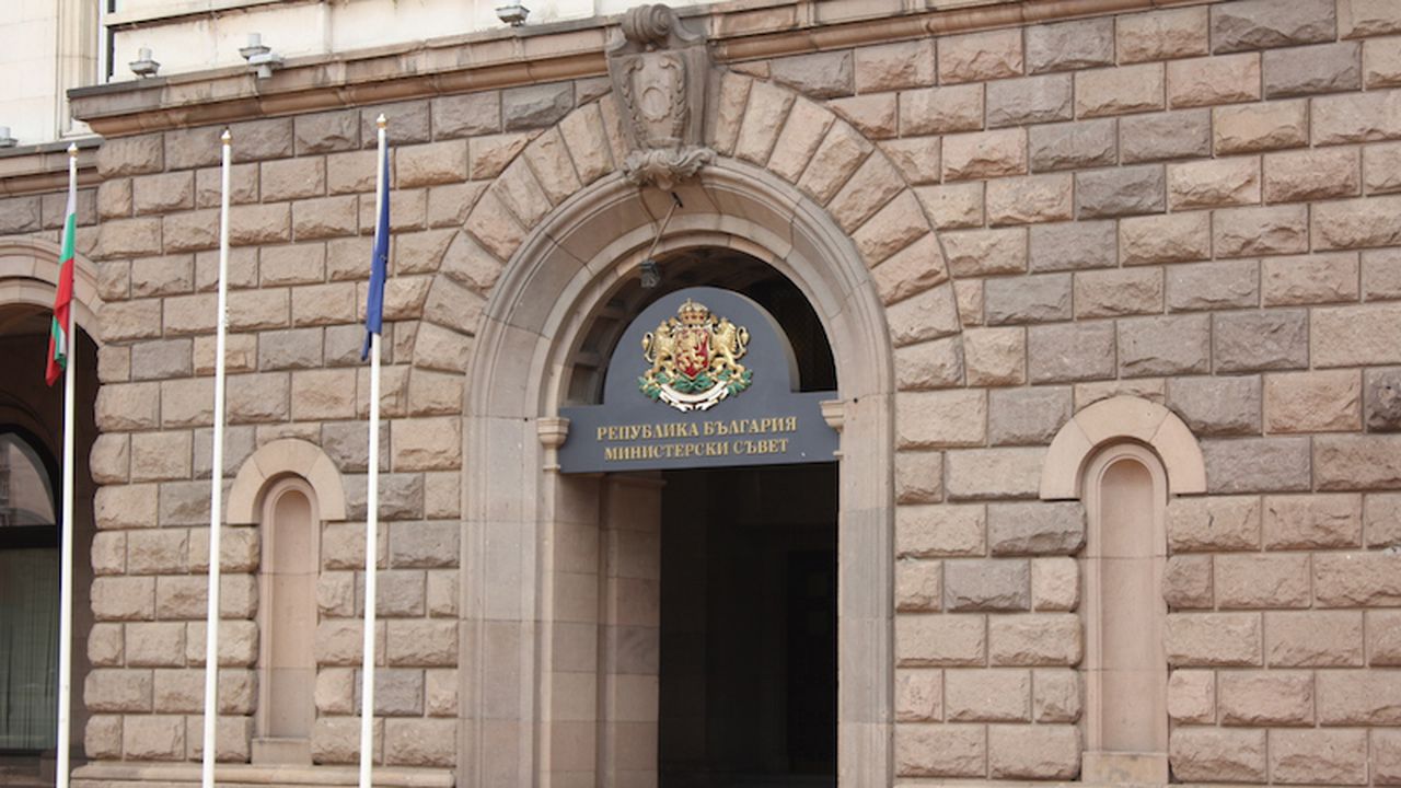 Кабинетът отпусна 2.8 млн лв. за финансиране на две научни програми