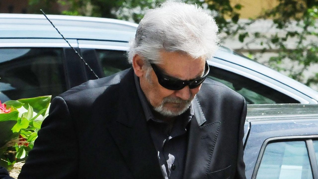 Караянчева: Последен поклон, Маестро!