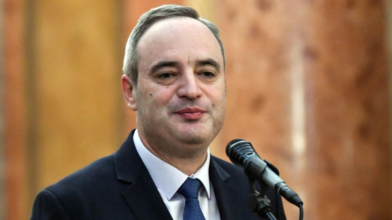 Проф. Анастас Герджиков обеща, че основните заплати в СУ ще бъдат увеличени с 60 на сто