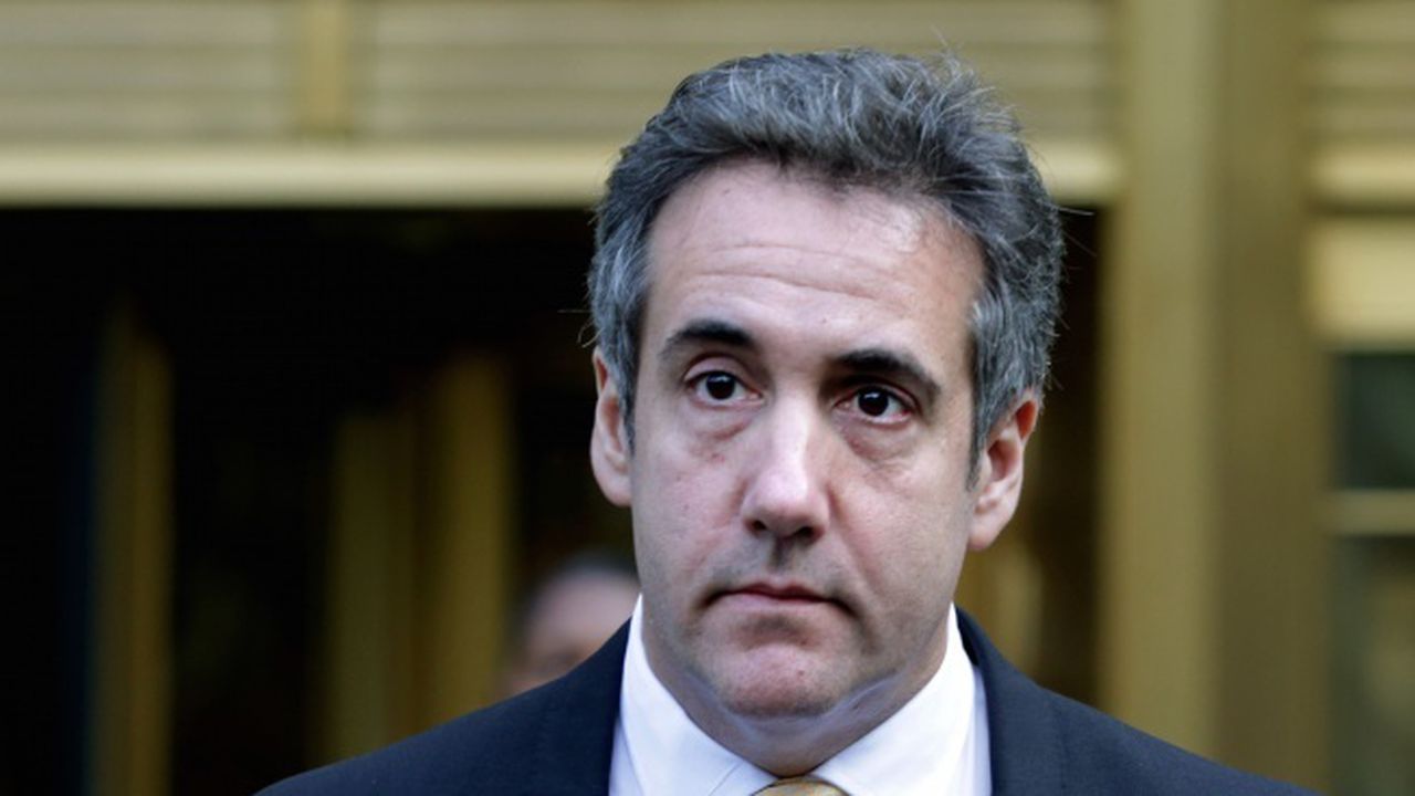 Бившият адвокат на Тръмп Коен  предаде нови документи на  Конгреса