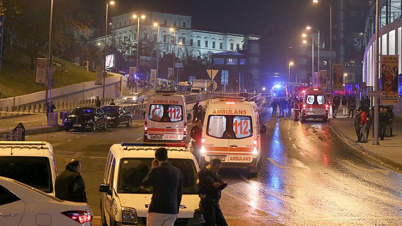 Защо българин извади мачете в истанбулски ресторант?