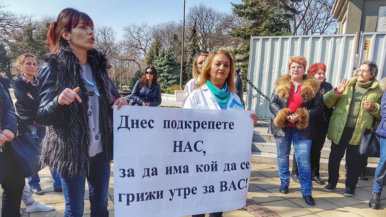 Медицинските сестри отново на протест, не вярват на обещанията на Ананиев