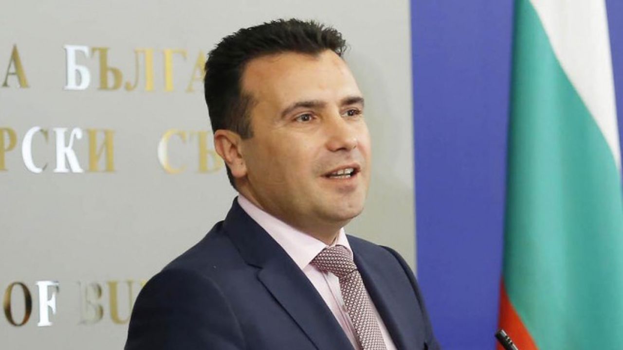 Заев днес предлага на парламента промени в правителството