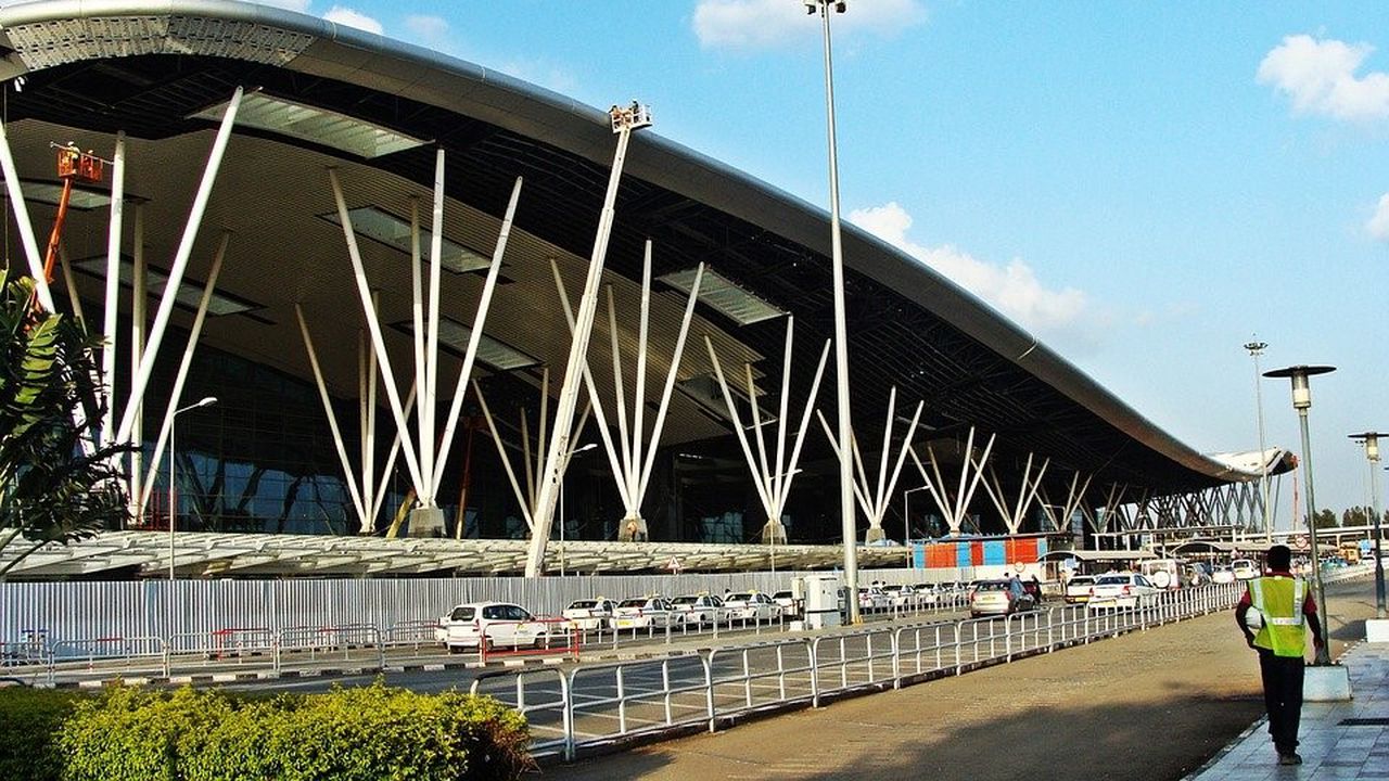 Индия удължи до 14 април забраната за международни пътнически полети заради коронавируса