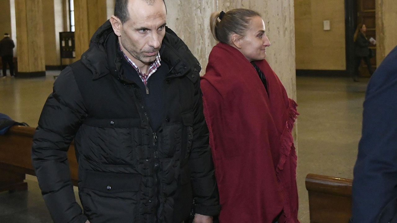 Не дадоха старт на делото на Мартин Петров срещу банка за 4 млн. лева (снимки)