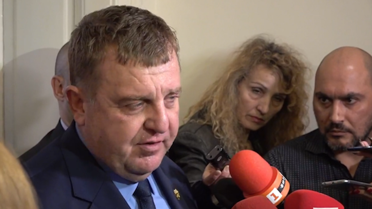Каракачанов: Не съм продавал нито острови, нито полуострови, нито архипелази