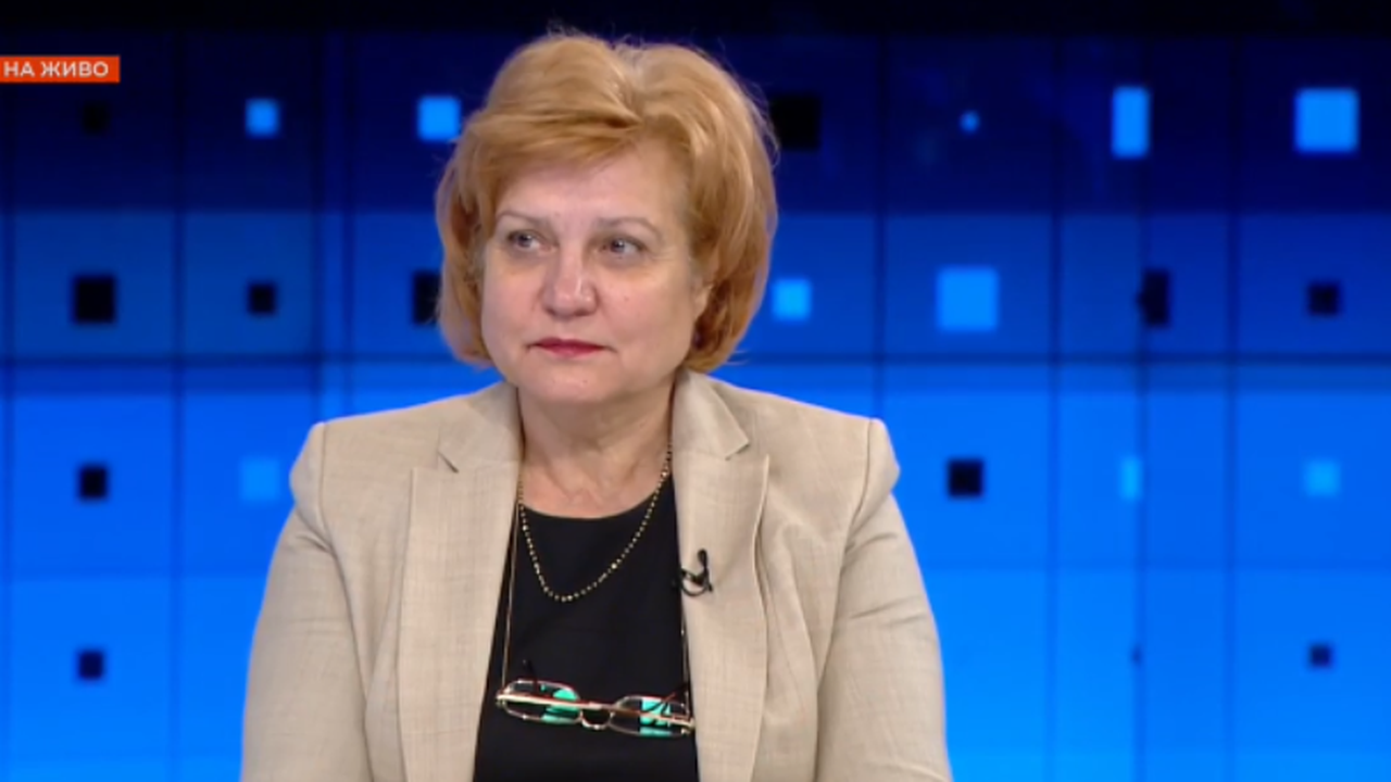 Менда Стоянова: Не можем да пуснем печатницата и да раздаваме пари като Тръмп