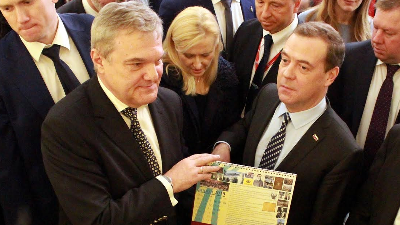 Румен Петков се срещна с руския премиер Дмитрий Медведев