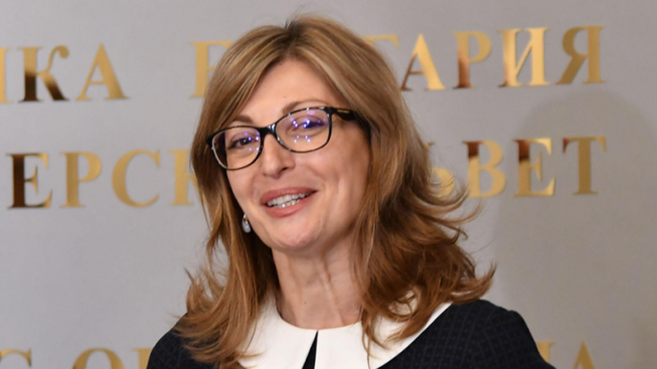 По покана на Екатерина Захариева за първи път в България пристига йордански външен министър