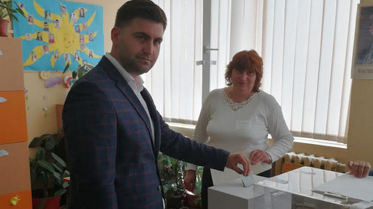 Андрей Новаков: Гласувах за продължаване на европейското развитие на България