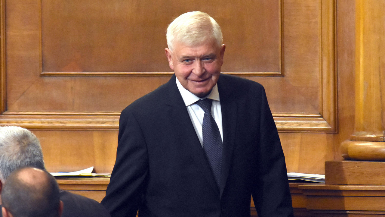 Кирил Ананиев: Системата за верификация ще премахне риска българските пациенти да ползват фалшиви лекарства