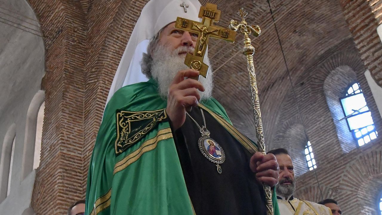 Патриарх Неофит ще отслужи молебен за новата година