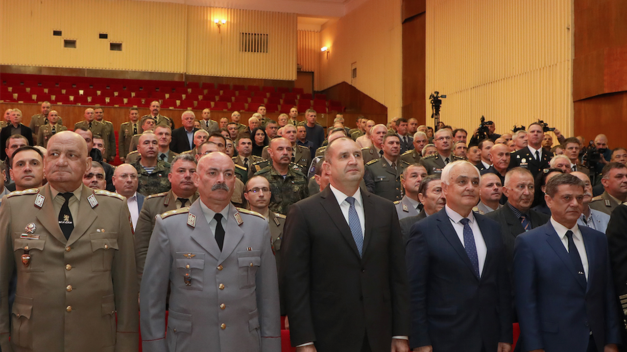 Атанас Запрянов: Бюджетът за отбрана през следващите години ще нараства, както е планирано