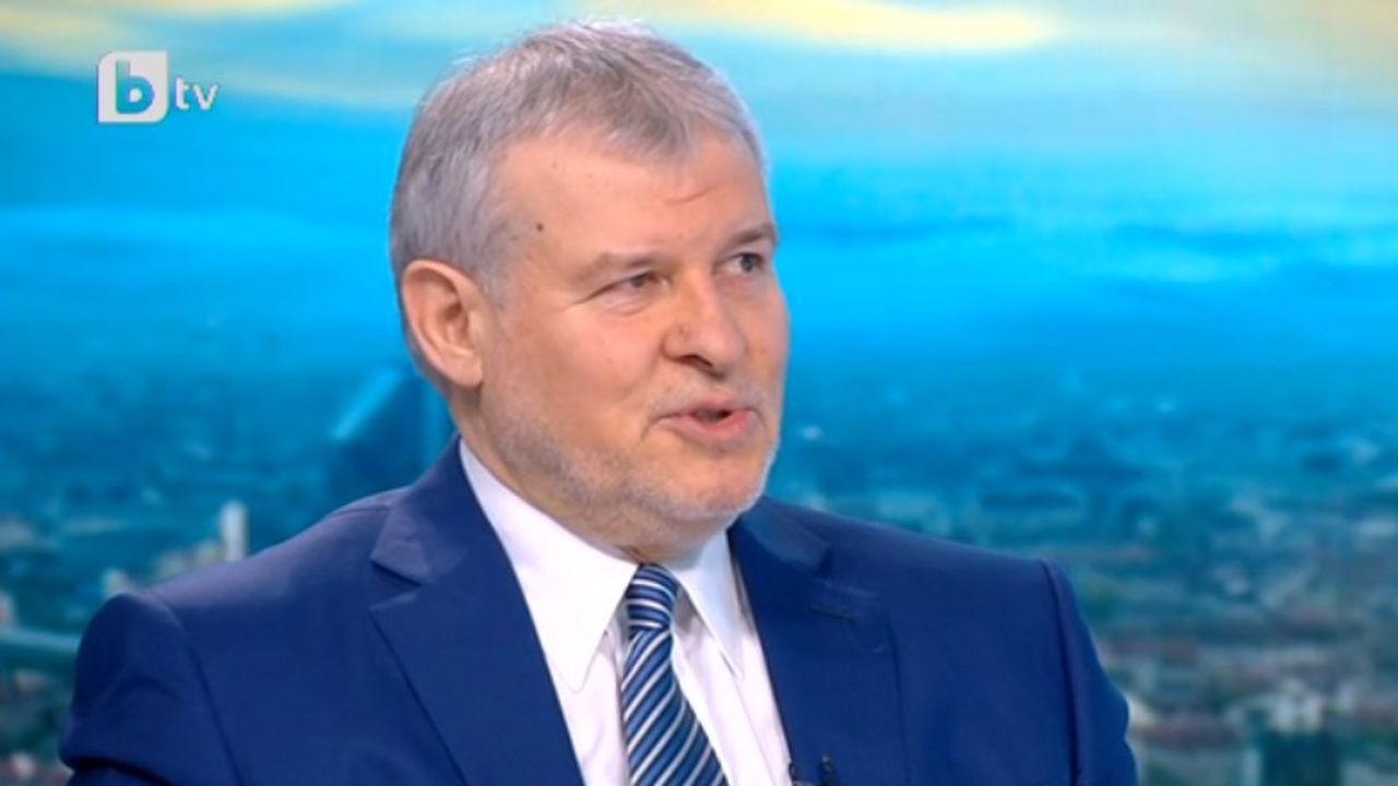 Румен Христов обясни безгласна буква ли е СДС в коалиция с ГЕРБ