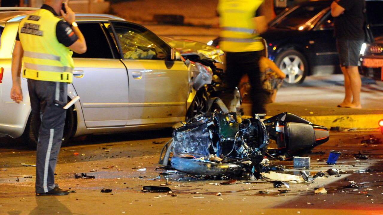 Мотоциклетист без книжка пострада при катастрофа в Перник