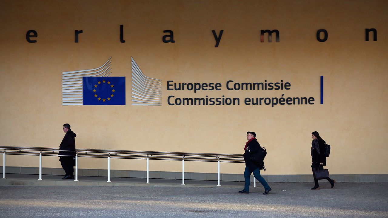 Румънска медия: ЕК ще ни нахока, а България – не