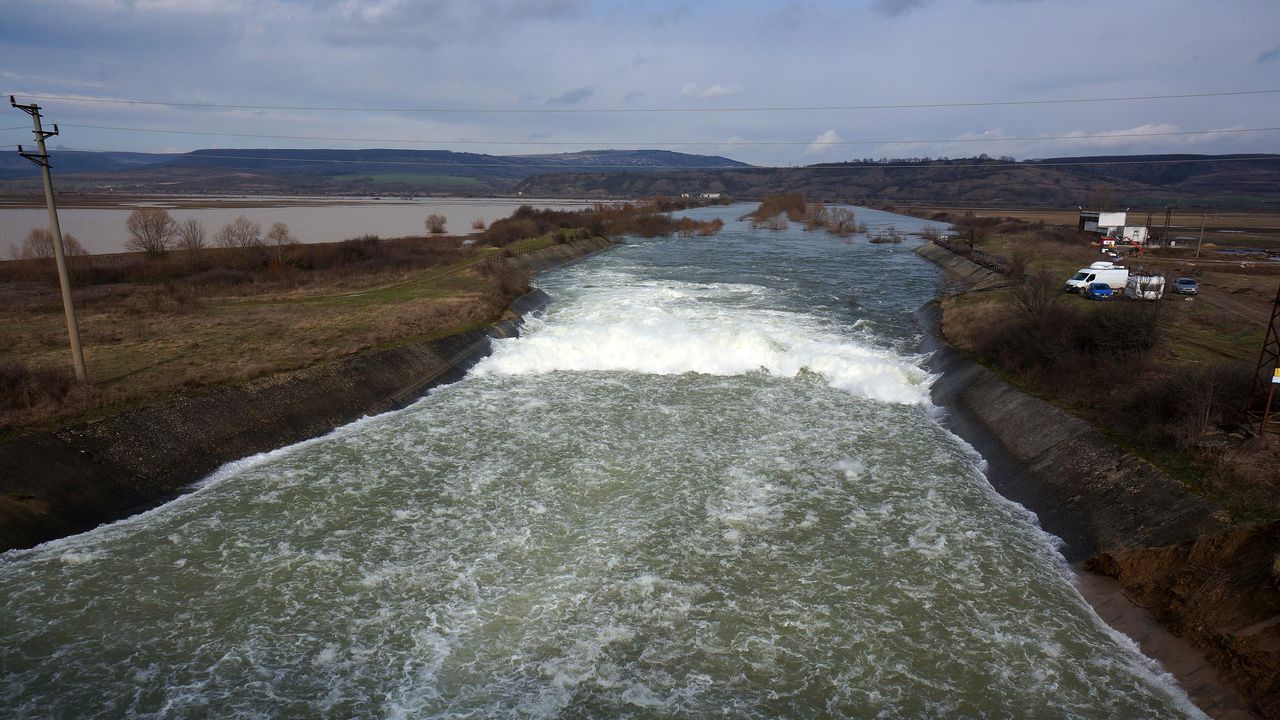 Правителството прие промени в такси за ползване на води
