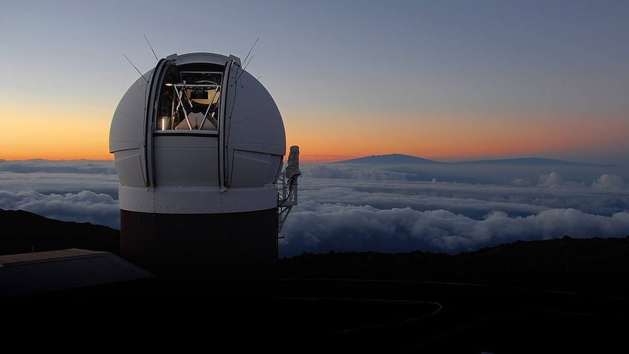 Гигантският телескоп ще бъде построен на свещения хавайски връх