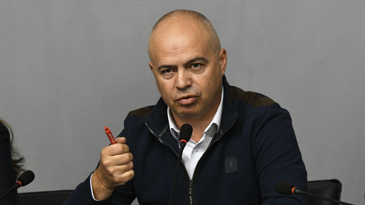 БСП с ирония: Не ядосвайте Борисов