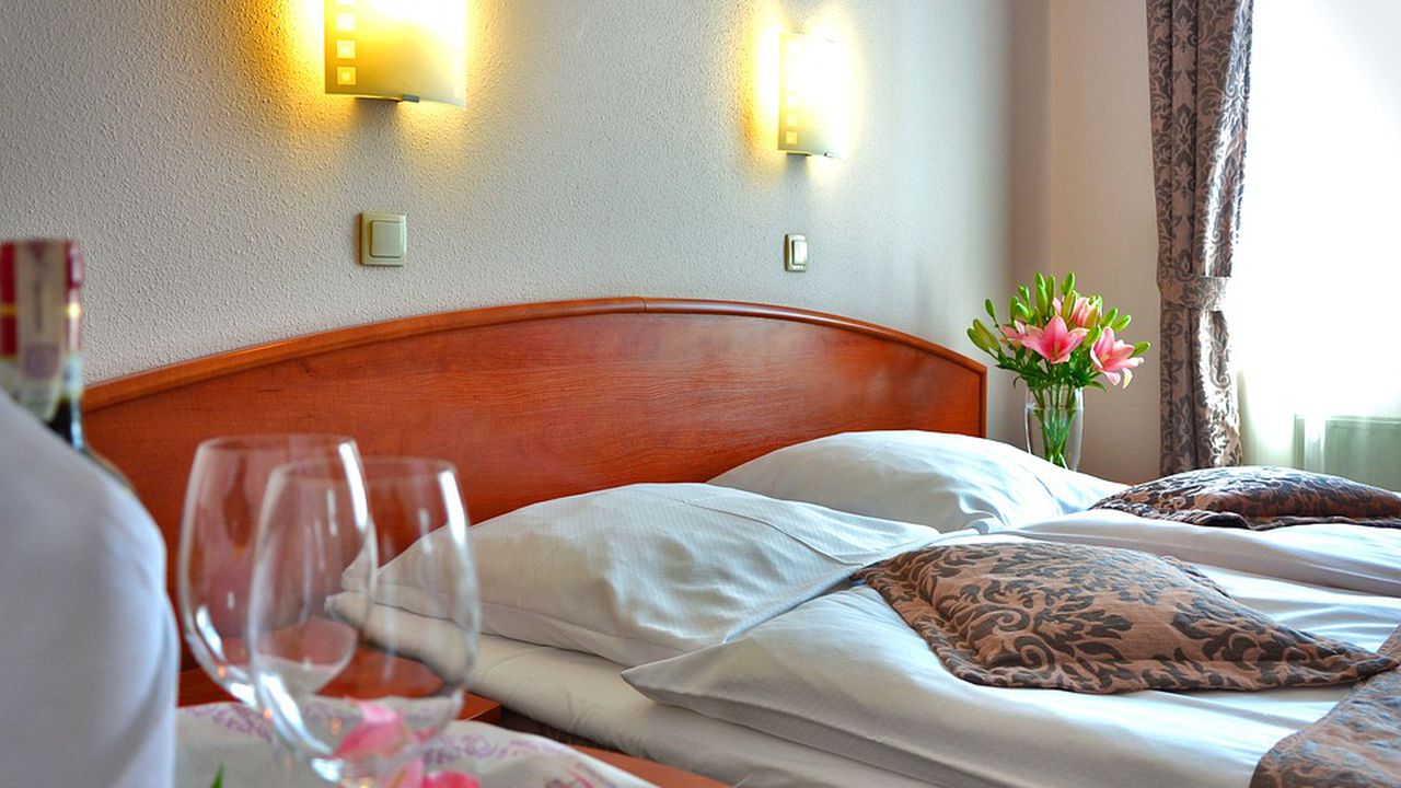 НАП започва проверки по Южното Черноморие за резервации през интернет