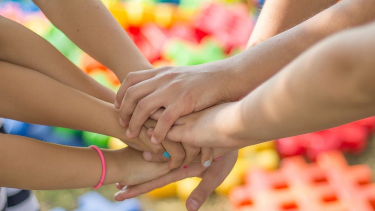 Общината в Дупница дава стипендии на даровити деца