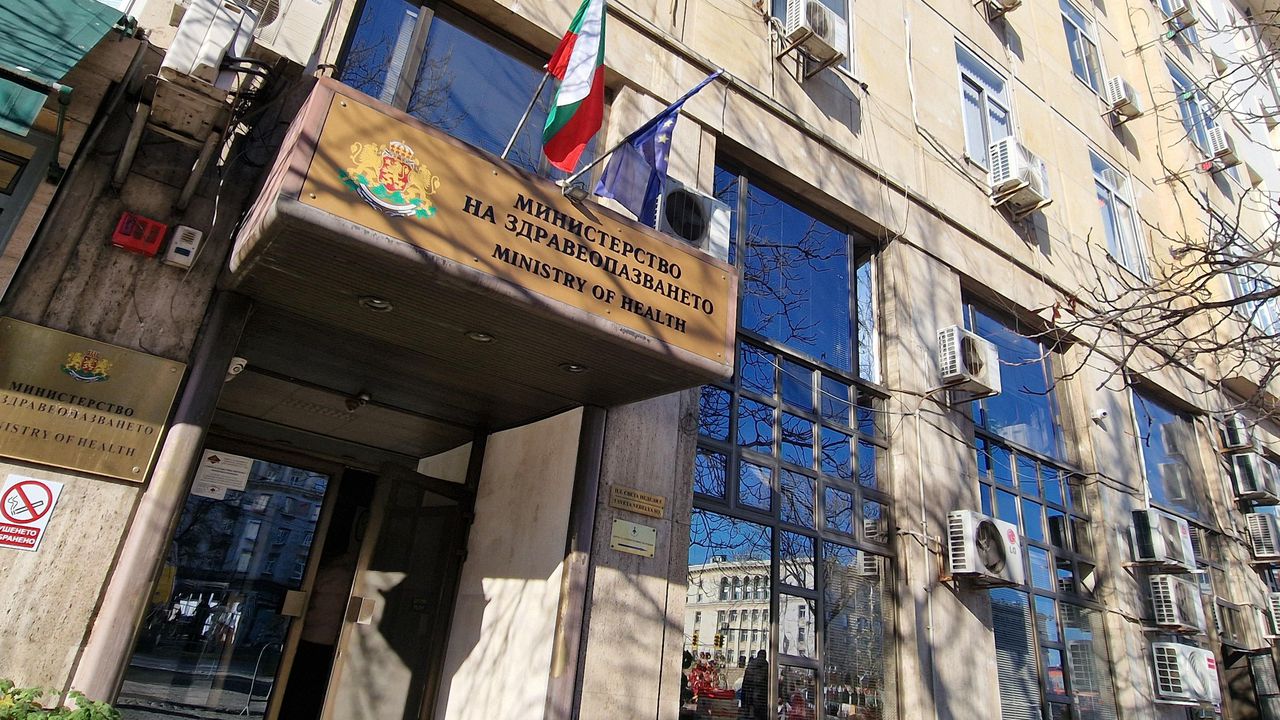 Да се увеличи щатната численост на центъра за спешна помощ по въздух, както и на други структури, предлагат от здравното министерство