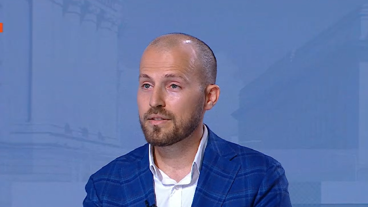 Искрен Митев предположи, че Борисов се готви за президент и отбеляза: Действията му от миналото си имат цена