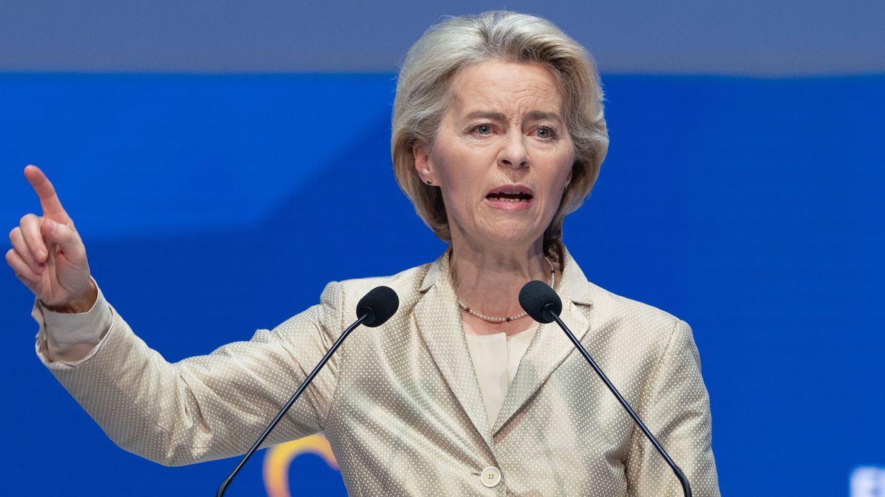 Урсула фон дер Лайен призова Унгария да позволи провеждането на парада „Будапеща Прайд“, въпреки забраната