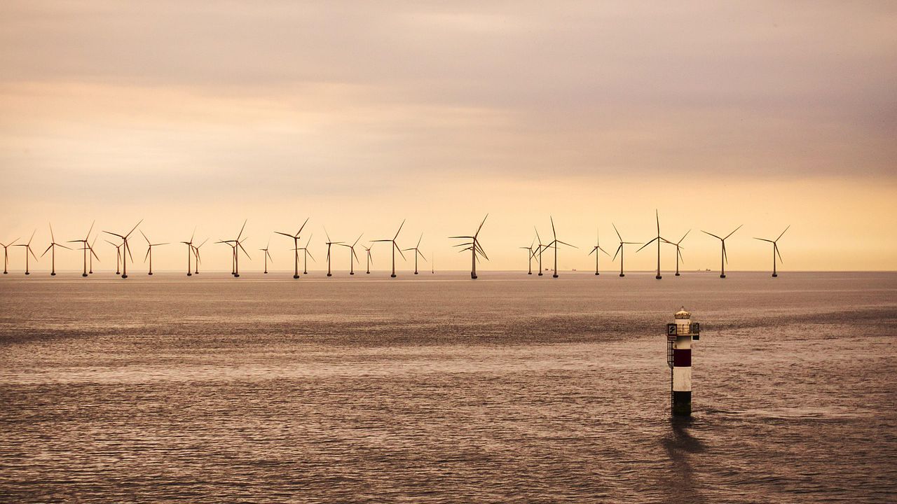 Проучване: Офшорните вятърни паркове биха могли да отделят над 200 химикала, някои от които токсични