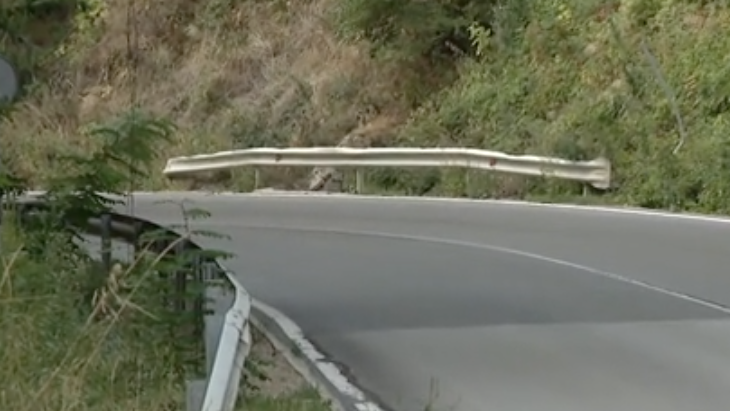 Сериозна катастрофа заради разпръснат асфалт