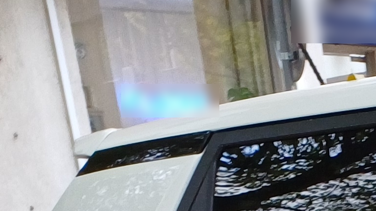 Двама непълнолетни младежи подкараха автомобил и предизвикаха ПТП край Благоевград.Инцидентът