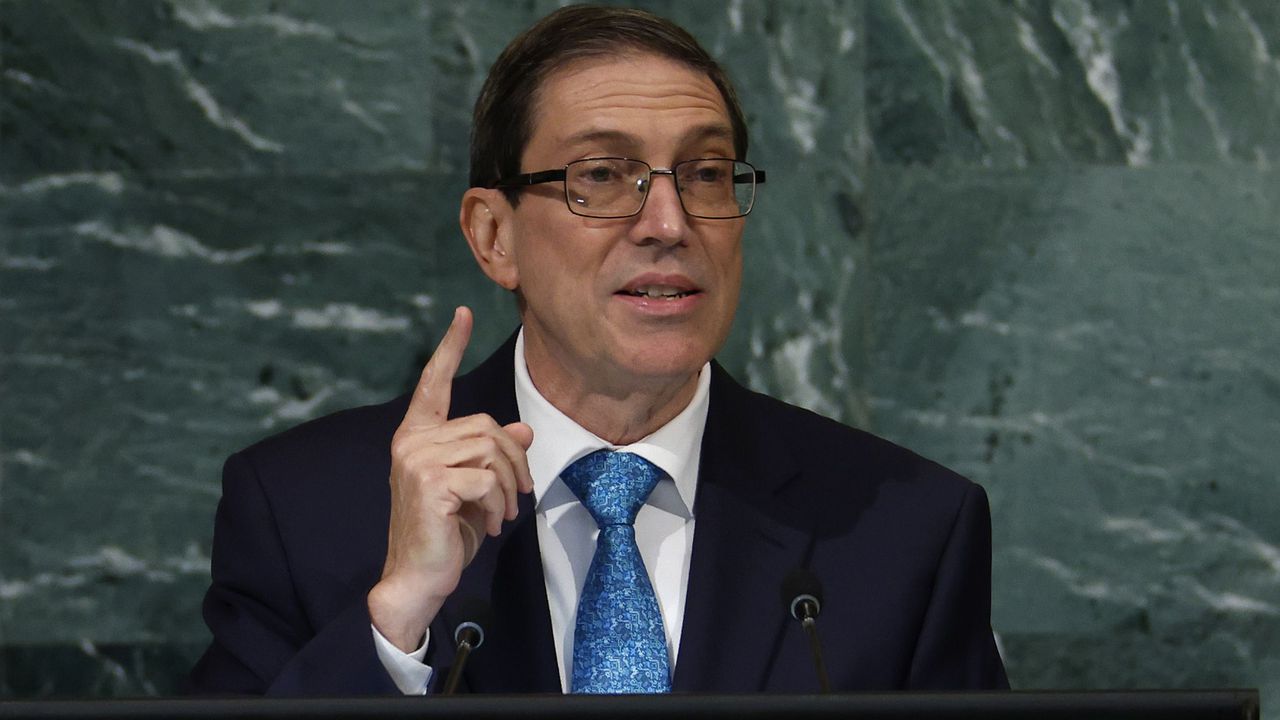 Отстраняването на правителството на президента на Венецуела Николас Мадуро би