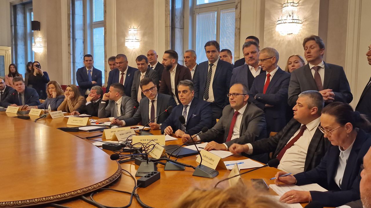 По-рано на второ четене в същата комисия мина и план-сметката