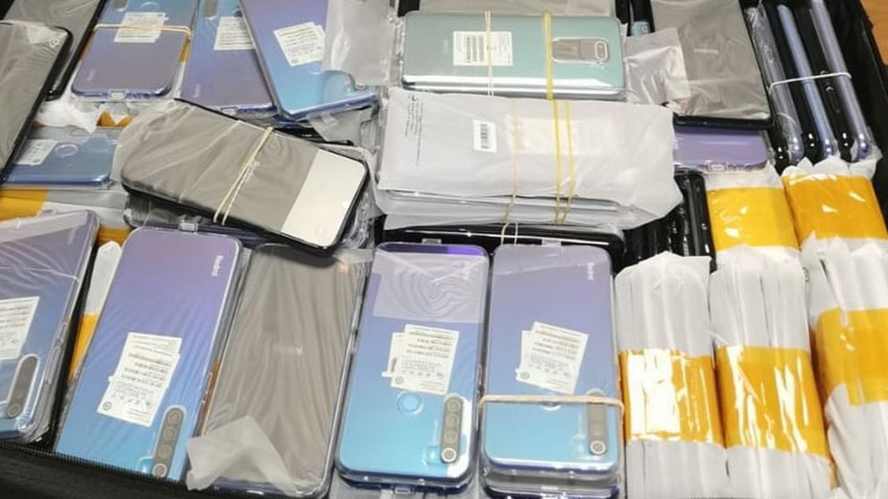 Стоките са обявени в 20 групи като в една от