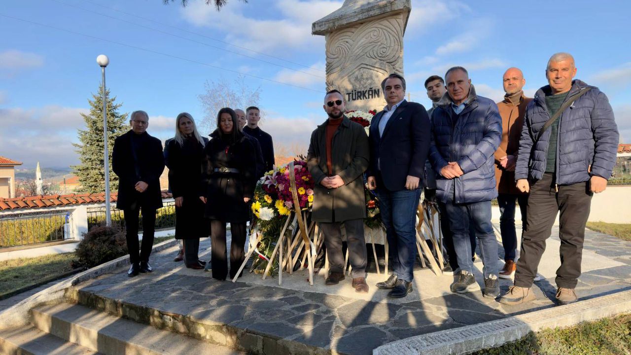 На срещата бяха дошли да слушат и да задават въпроси