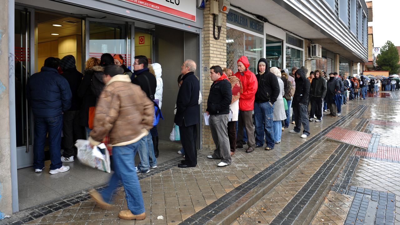 Испанската централна банка Банко де Еспаня“ (Banco de Espana) предвиждаше,